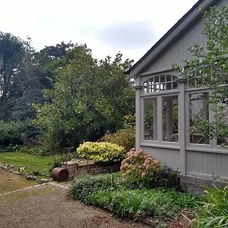Villa Treventon, 5 Bedroom Unique Villa, Near Padstow St Columb Major