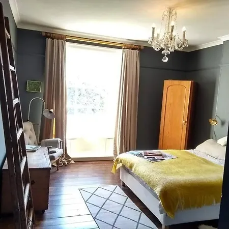 Treventon, 5 Bedroom Unique Villa, Near Padstow Villa *